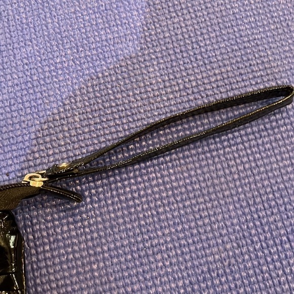Patent Leather Mini-purse Wristlet - Picture 5 of 6